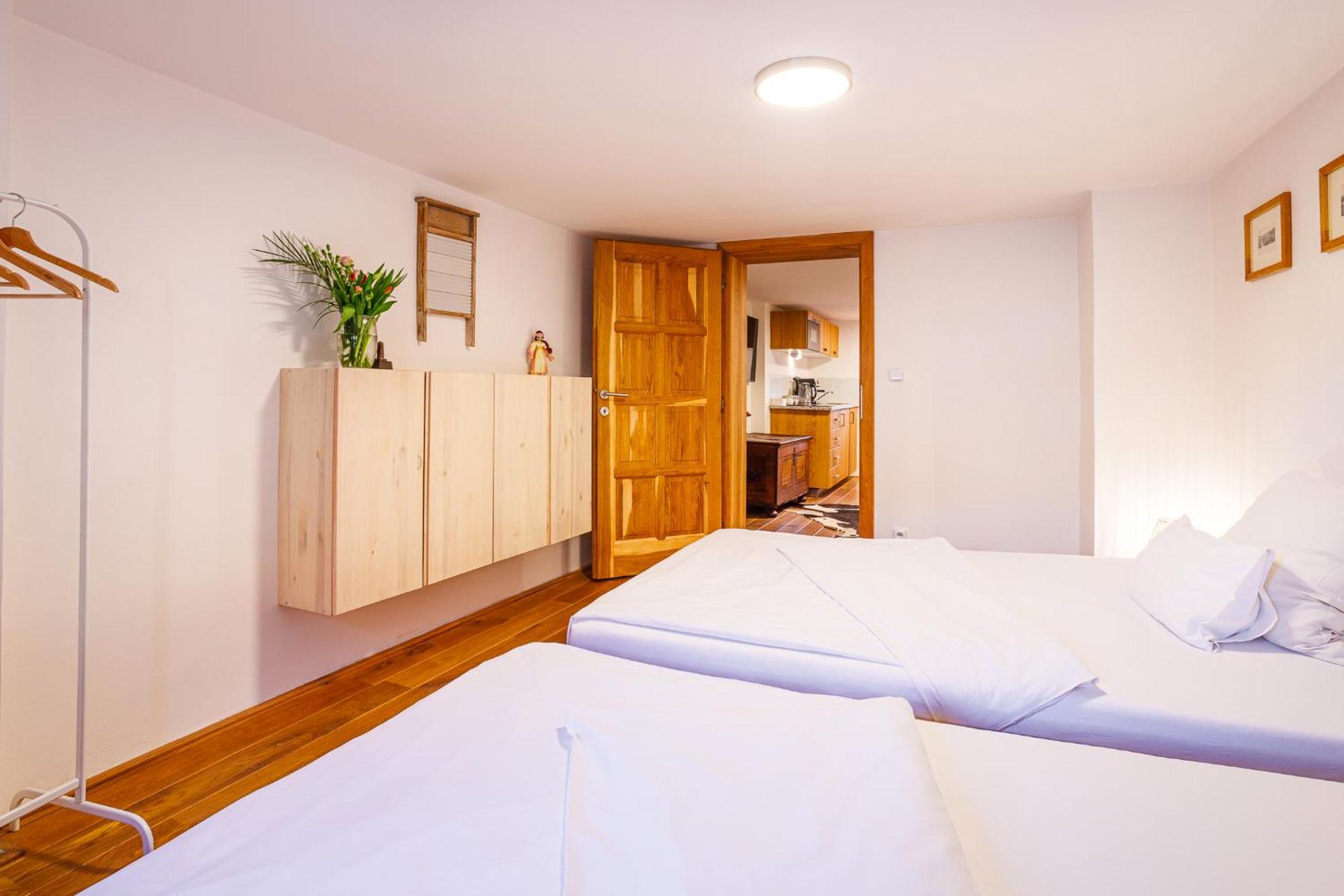 Apartments No.59 Loket Exterior photo