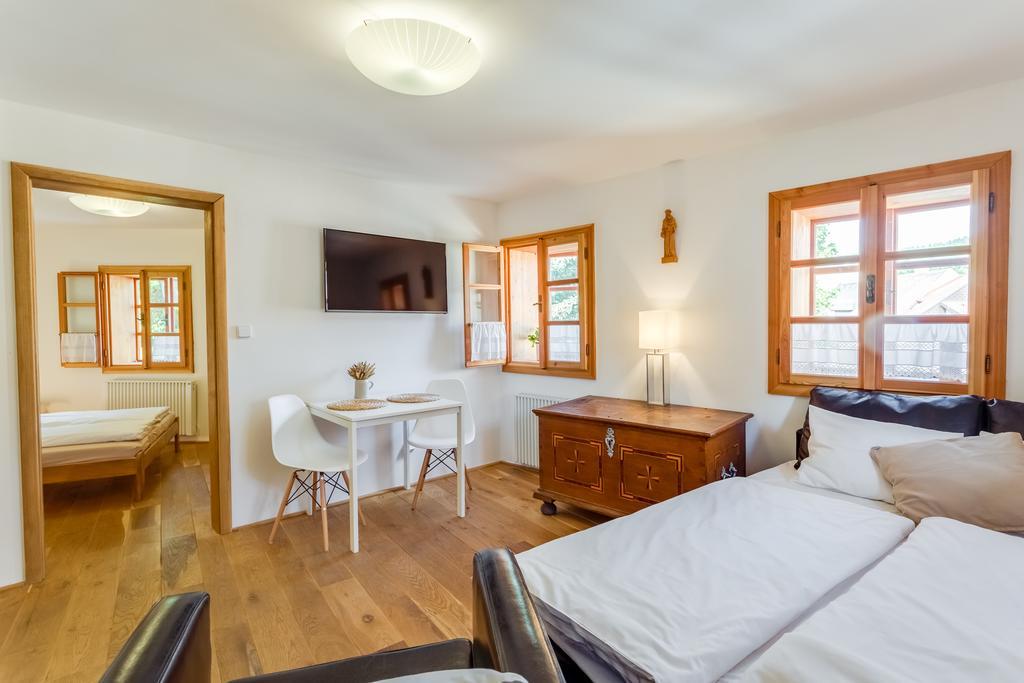 Apartments No.59 Loket Exterior photo